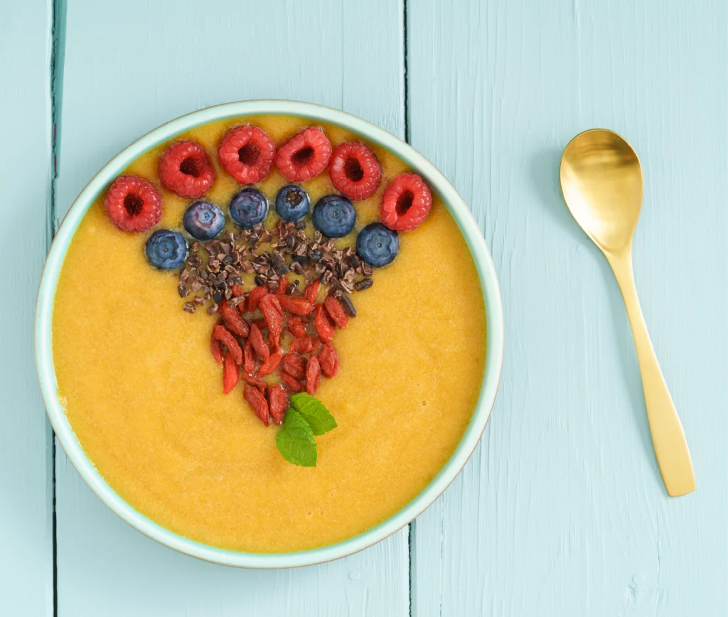 Mangolicious Protein Smoothie Bowl